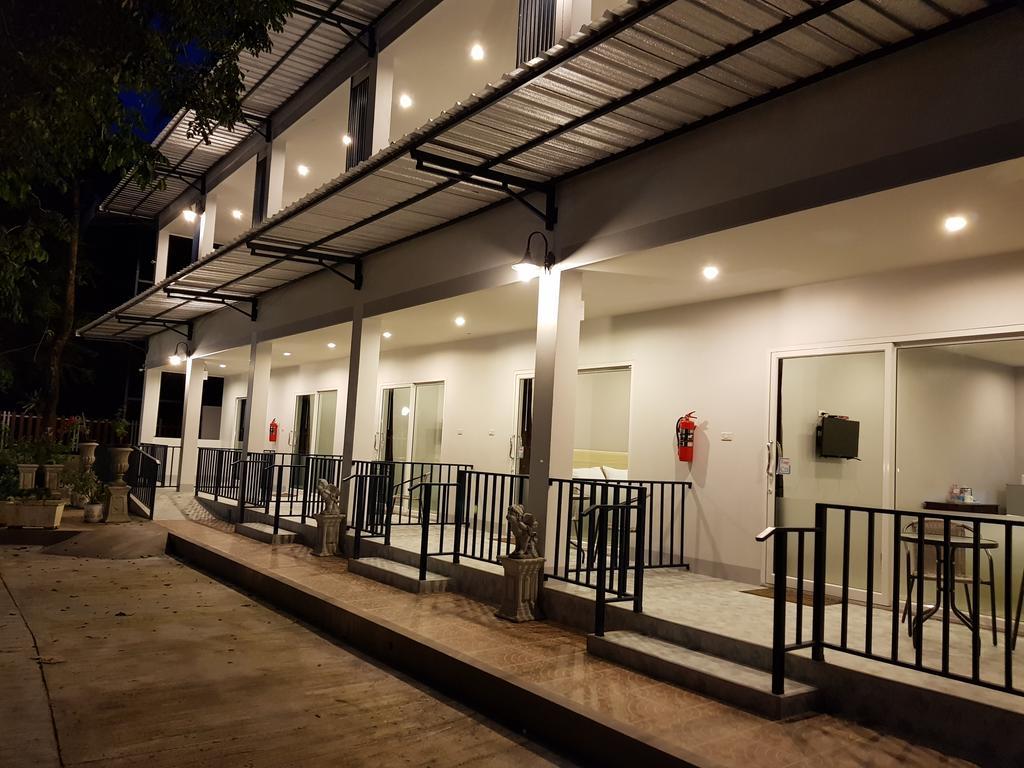 The Cube Resort Csanthaburi Kültér fotó
