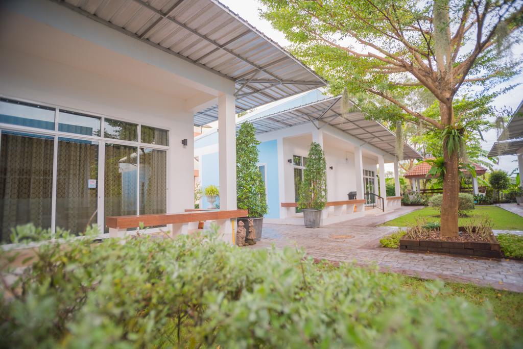 The Cube Resort Csanthaburi Kültér fotó